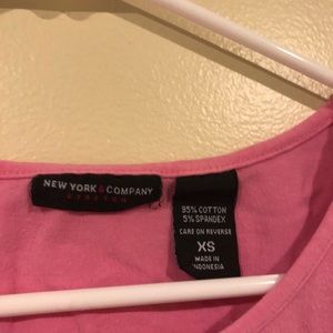 Woman’s extra small pink shirt